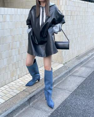 持ってない人、急げーッ！【秋っぽアイテム】トレンド感、抜群♡「ロングブーツコーデ」