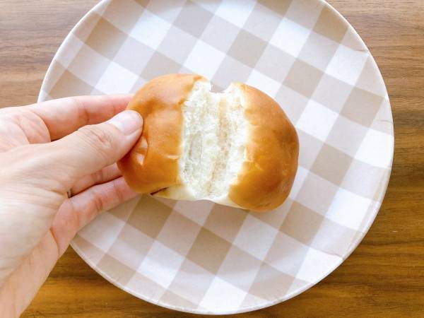 ”実は”104kcal！？濃厚＆ぽってり「チョコ＆カスタード」クリームが魅力的な【ローソン】の新商品