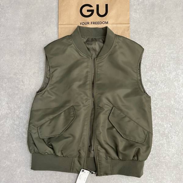 「お値段以上の価値あり！」【GU】の”MAー1ベスト”で一気に旬なスタイルへ！