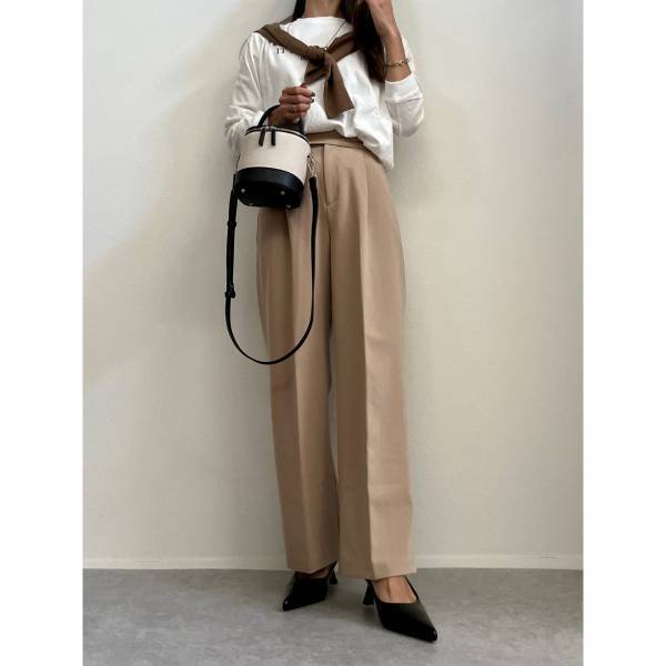 【UNIQLO】のカーディガンで”カンタンに”差をつける！秋の肩がけコーデ3パターン