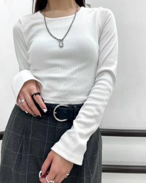 ＜絶対買うと決めていた＞【GU】「即着痩せ」する！！”リブTシャツ”はこれからの季節にピッタリ