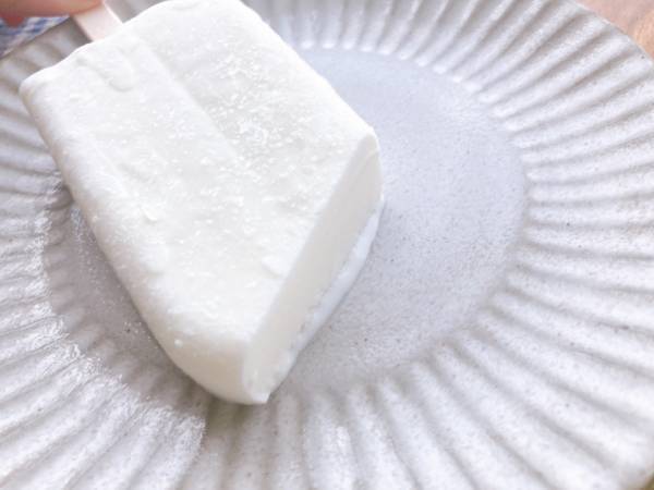 一口食べて「リピート確定」！【ローソン】お風呂上がりにぴったりな”ご褒美アイス”を発見