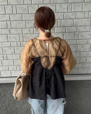 「秋のレイヤード」で、まだまだ続く残暑をオシャレに乗り切る！”ビスチェ”コーデ集