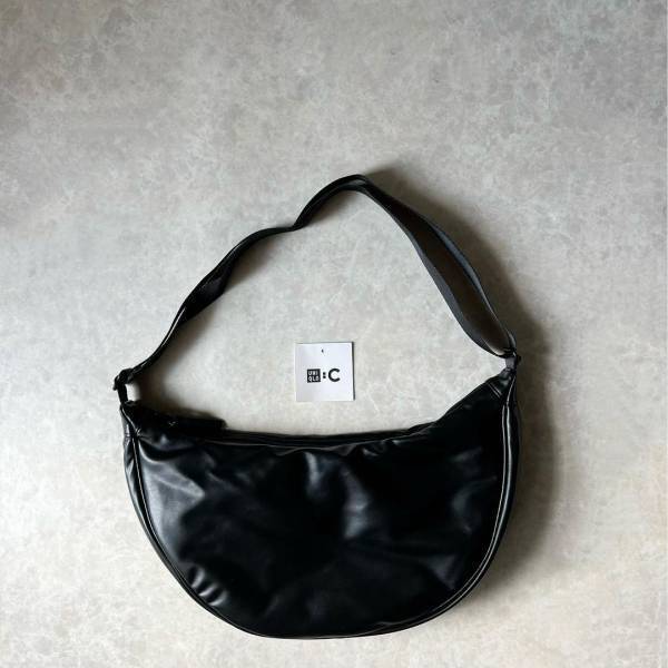 【UNIQLO : C】”2023秋冬新作アイテム”が「めーっちゃ使える」し「こなれ感」も出る