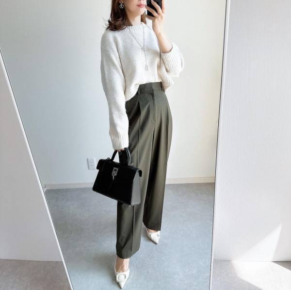 ＜やっぱり最高に好き。＞【ユニクロ】”タックワイドボトムス”は「優秀すぎる」