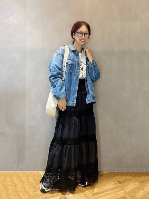 着るだけで気分上がる！【JEANASIS】レースの透け感が目を惹く♡「レーススカート」