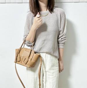 トロっと感が可愛い♡【ユニクロ】秋先に着たい「優秀メッシュセーター」