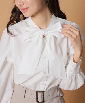 ハイ！文句なしです♡ 【ハニーズ】オンオフ問わず使えて優秀！「上品ブラウス」