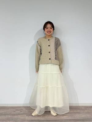 これからの季節に大活躍！ さっと羽織れてオシャレ♡「カーディガン」