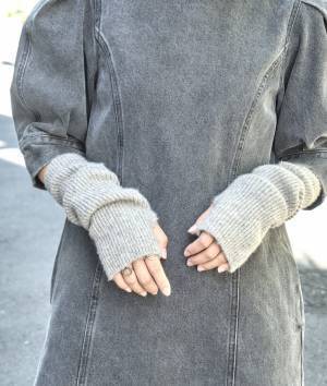 モノトーンなのに華やか！秋は【VIS】のワンピで簡単おしゃれ見え