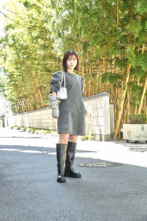 モノトーンなのに華やか！秋は【VIS】のワンピで簡単おしゃれ見え