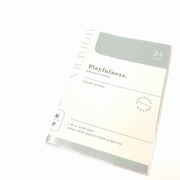 「スケジュール管理」が『一冊』で完結！！【ダイソー】の”ダイアリー”がめちゃめちゃ便利