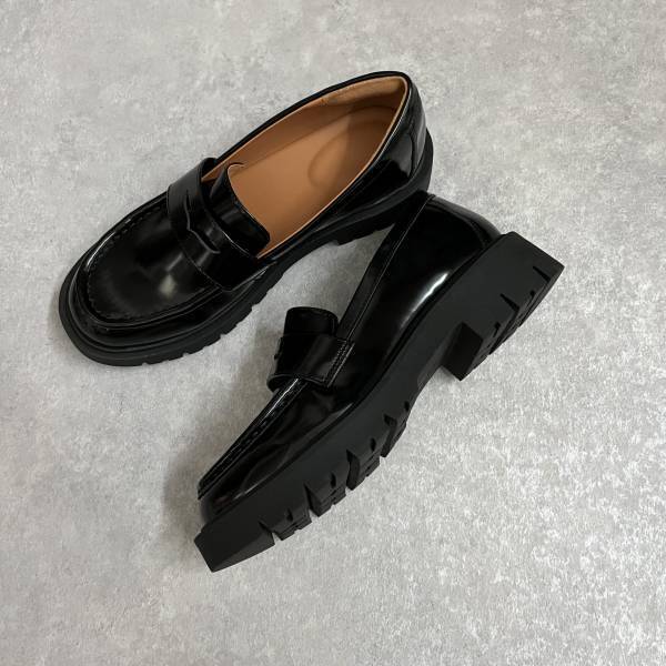 「既にサイズ欠け」ってマジ？！【UNIQLO:C】買って「損」はない！”コンフィールタッチローファー”