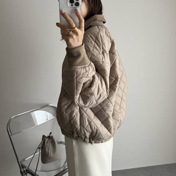 ＜その軽さに驚く？！＞【UNIQLO：C】”パフテックブルゾン”は「秋冬」に「活躍」すること間違いないっ！