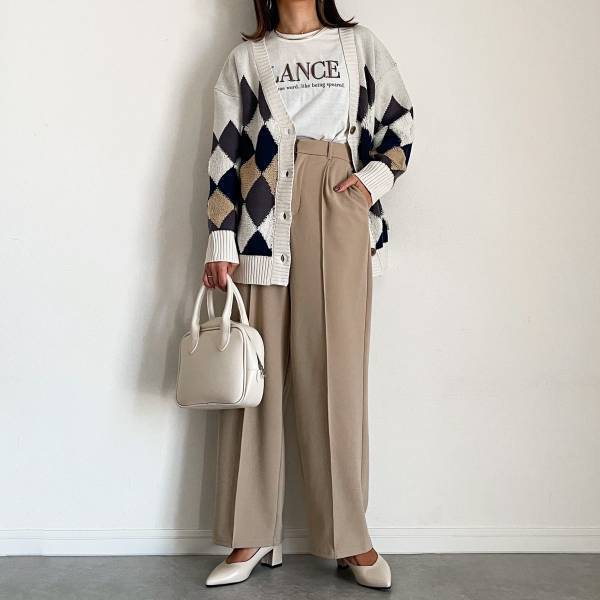 「立体的」なのが「可愛すぎ」♡【しまむら】”アーガイル柄ニットカーデ”が「着映え間違いなし」