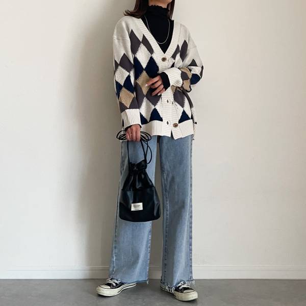 「立体的」なのが「可愛すぎ」♡【しまむら】”アーガイル柄ニットカーデ”が「着映え間違いなし」