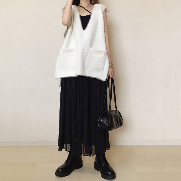 【UNIQLO：C】の《大人気》”コンフィールタッチレースアップシューズ”は「間違いなくかわいい」♡