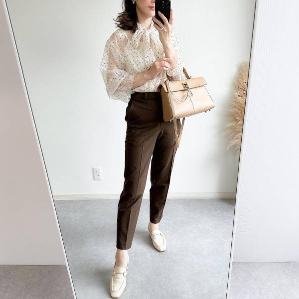 今買って秋まで着られる！ 季節の変わり目は【ブラウス】が優秀♡