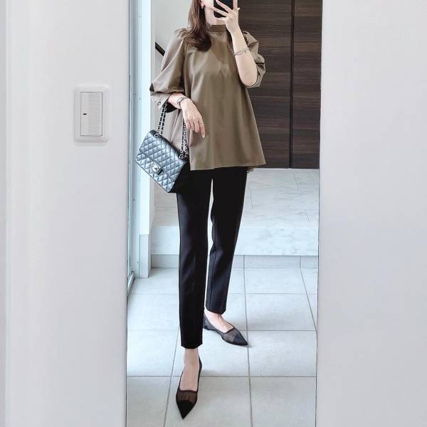 今買って秋まで着られる！ 季節の変わり目は【ブラウス】が優秀♡