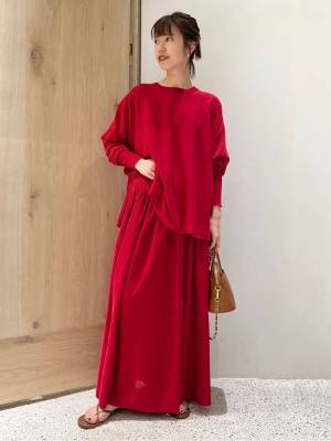 秋に着たいのは、断然【赤色アイテム】！ おすすめは？