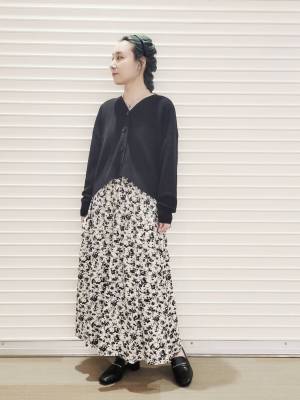 こりゃ、モテるやつだ♡【グローバルワーク】1軍の予感しかない！ 大人っぽ「花柄ワンピ」