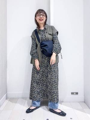 こりゃ、モテるやつだ♡【グローバルワーク】1軍の予感しかない！ 大人っぽ「花柄ワンピ」