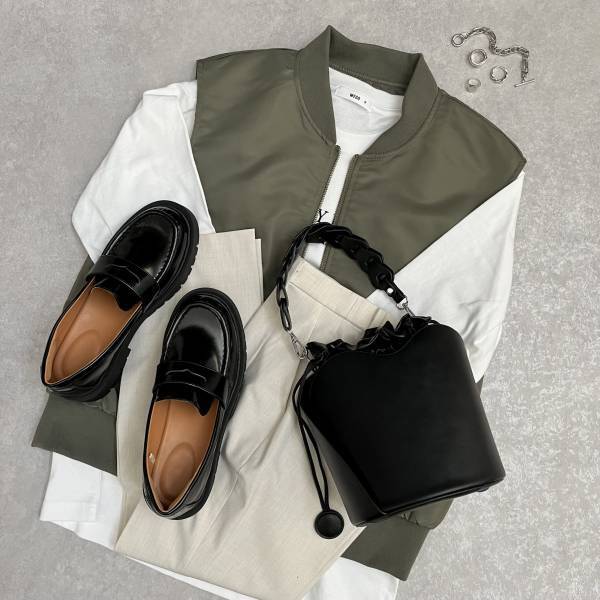 「見つけたら即買い」すべき！！「お値段以上」【GU】《今がチャンス》“MA－1ベスト”着回しコーデ集