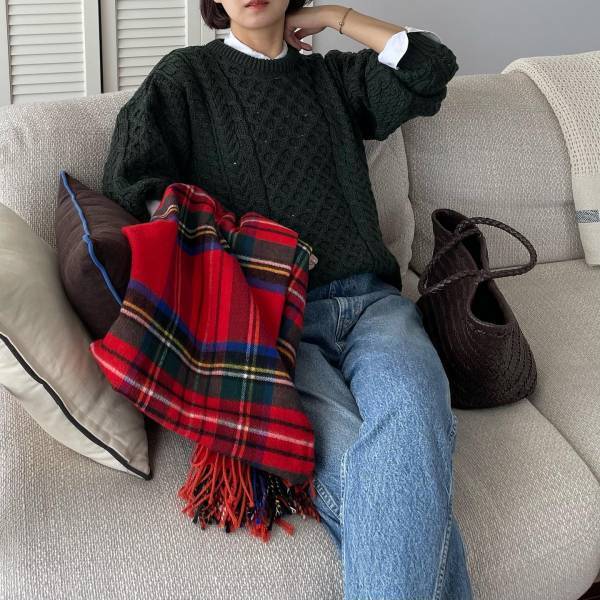 今年こそ買いたい！完売前にチェックすべき♡【人気マフラー】って？