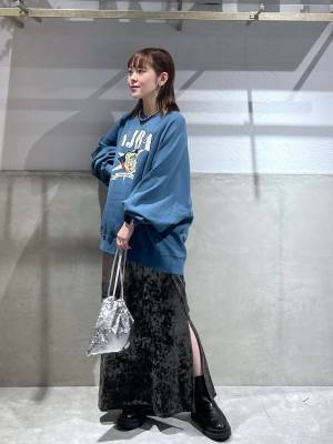 ＜何枚あっても使える！＞【ローリーズファーム】どのカラーも優勝！「スウェットコーデ」