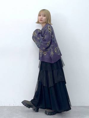 販売初日から完売だと！？【JEANASIS】圧倒的人気だって♡ 絶対欲しい「花柄トップス」