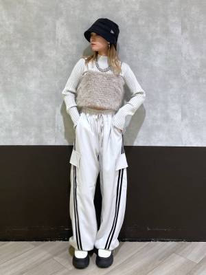 1点投入で即今年っぽい♡ 今すぐ真似したい「ファートップス」