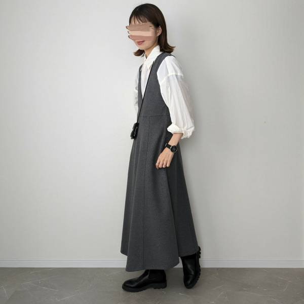 『最強』すぎない！？「楽ちん」で「動きやすい」【ユニクロ】“フレアワンピ”がオシャレで万能