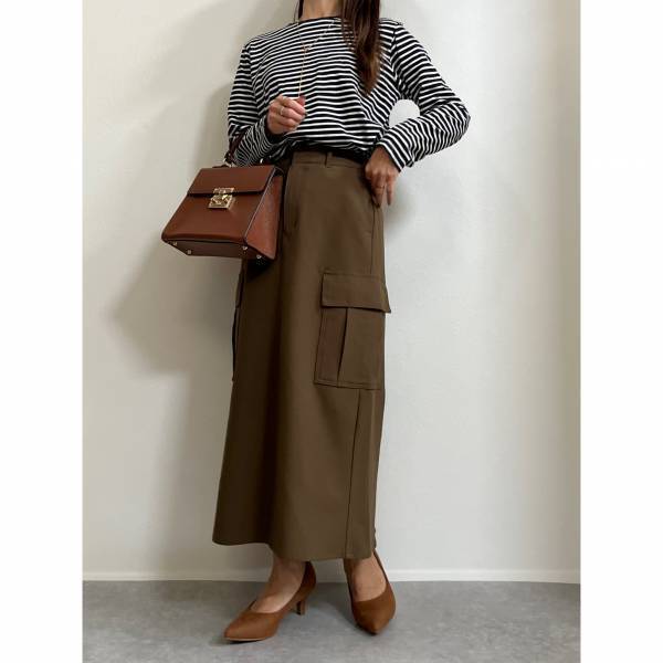 「今が買い時」！！【GU】「こなれ感」アップすること間違いなしっ！”カーゴナローロングスカート”