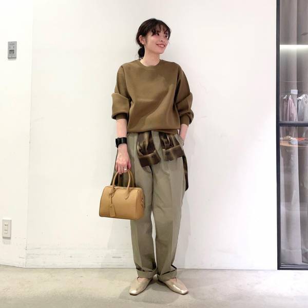 試すだけでオシャレに大変身！【ワントーンコーデ】の極意って？