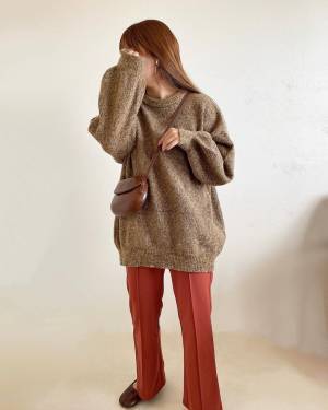 これは「買うしかなかった」！「最強にしっくりきた」【しまむら】の”ブラウントップス”が可愛い