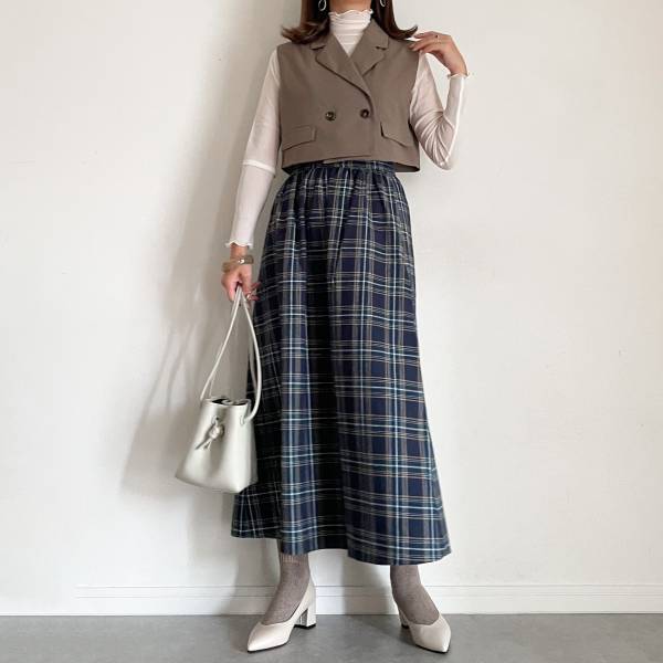 「秋感じる！」コーデュロイ・チェック柄…【しまむら】新作”ボトムス”まとめ