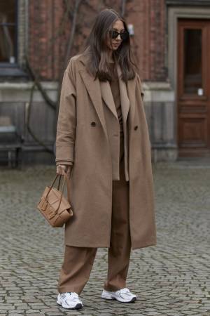 フェリシア・エイカーストロムのスナップ特集【今、気になるファッションアイコン Vol.19】