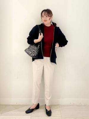 軽くてモチモチ♡ 【グローバルワーク】秋の寒暖差に対応！「きれいめパーカー」