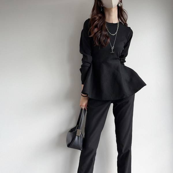 ＜マジで何にでも合う！！＞超便利！！【ユニクロ】「アンクル丈」が最高な“ボトムス”紹介