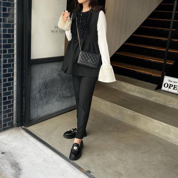 ＜マジで何にでも合う！！＞超便利！！【ユニクロ】「アンクル丈」が最高な“ボトムス”紹介