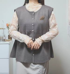 【しまむら】「かわいすぎる」”チュールシアートップス”は「レイヤード」コーデにぴったりです♡