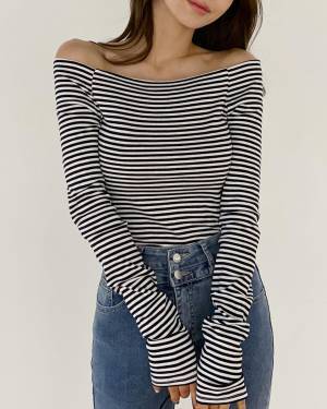 秋トップスの大本命♡【DHOLIC】で買える！あざと可愛い「オフショルアイテム」