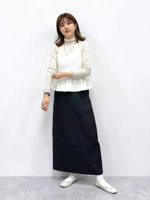 低身長さんにちょうどいい♡【グローバルワーク】ポコポコ素材がたまらん！「洗練スカート」