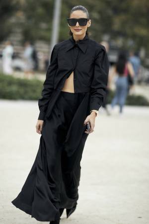 「オールブラック」のワンカラーコーデを成功させるには？【ストリートスナップ】