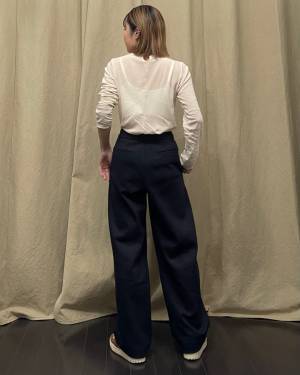 秋冬版タックワイド！？【ユニクロ】「新作ジャージータックワイド」は快適な穿き心地