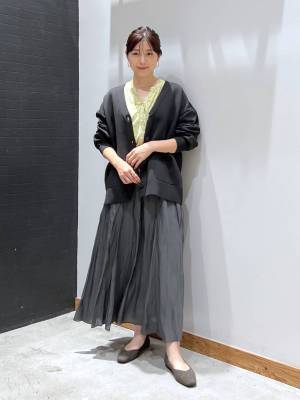 《今季大注目カラー》【グローバルワーク】コーデに取り入れて！「グレーアイテム」