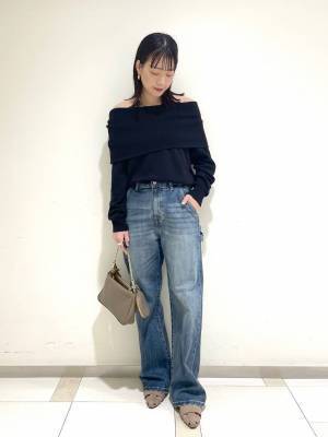 寒くなっても着たい！【最旬オフショルトップス】