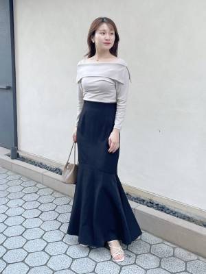 寒くなっても着たい！【最旬オフショルトップス】