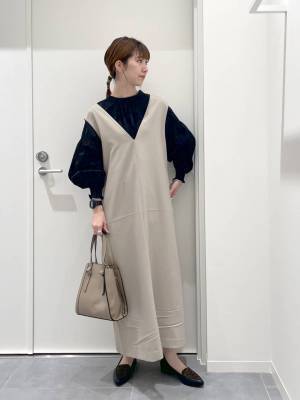 も、もう値下げですか！？【グローバルワーク】長ーく着回せて便利！「万能ブラウス」