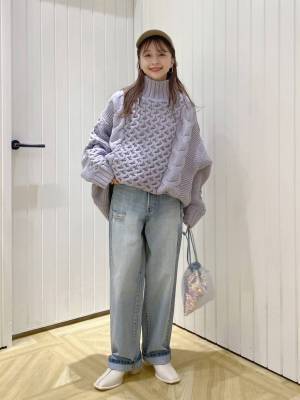 こりゃ即買い案件ッ！【ローリーズファーム】ゆるっとシルエットで可愛い♡「カラーニット」